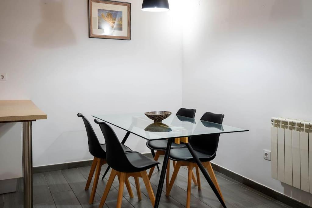 El Castuo Centro Historico Con Parking Apartment Caceres Luaran gambar
