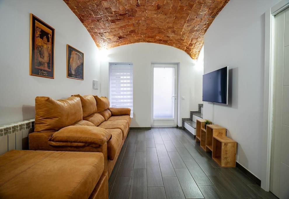 El Castuo Centro Historico Con Parking Apartment Caceres Luaran gambar